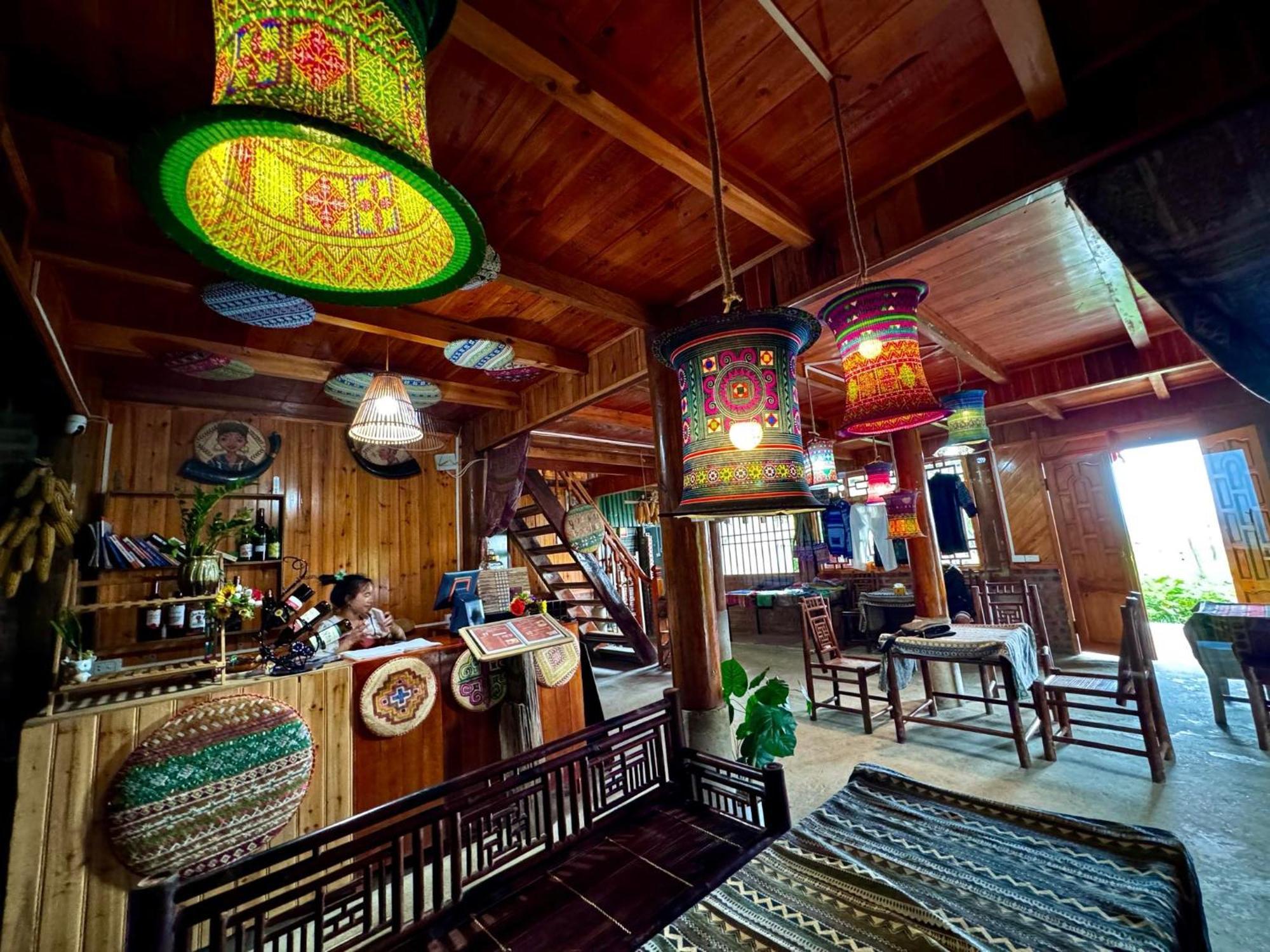 Surelee Homestay Sapa Exteriör bild
