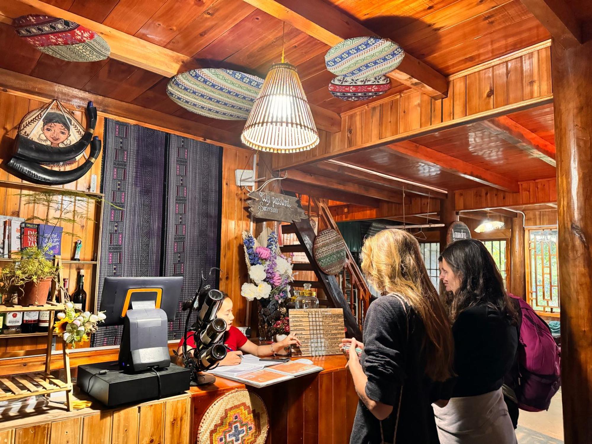 Surelee Homestay Sapa Exteriör bild