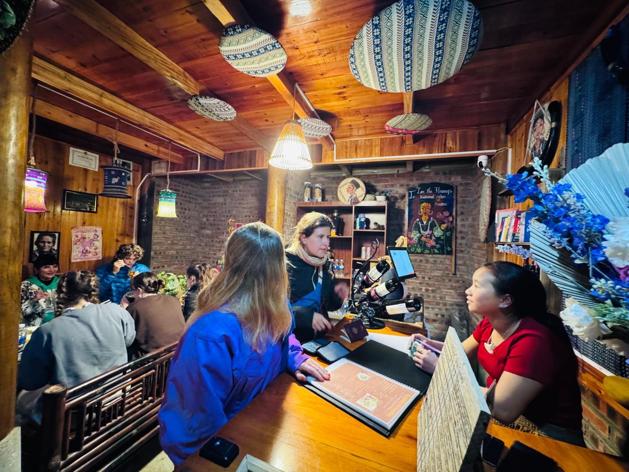 Surelee Homestay Sapa Exteriör bild